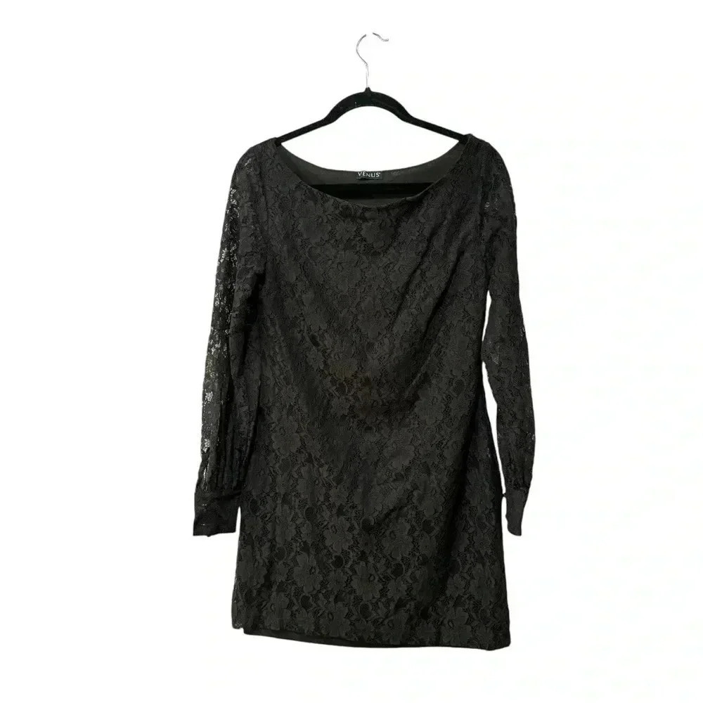 Venus black lace dress Small